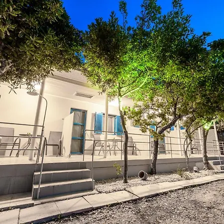 Zante Riva Apartmán *